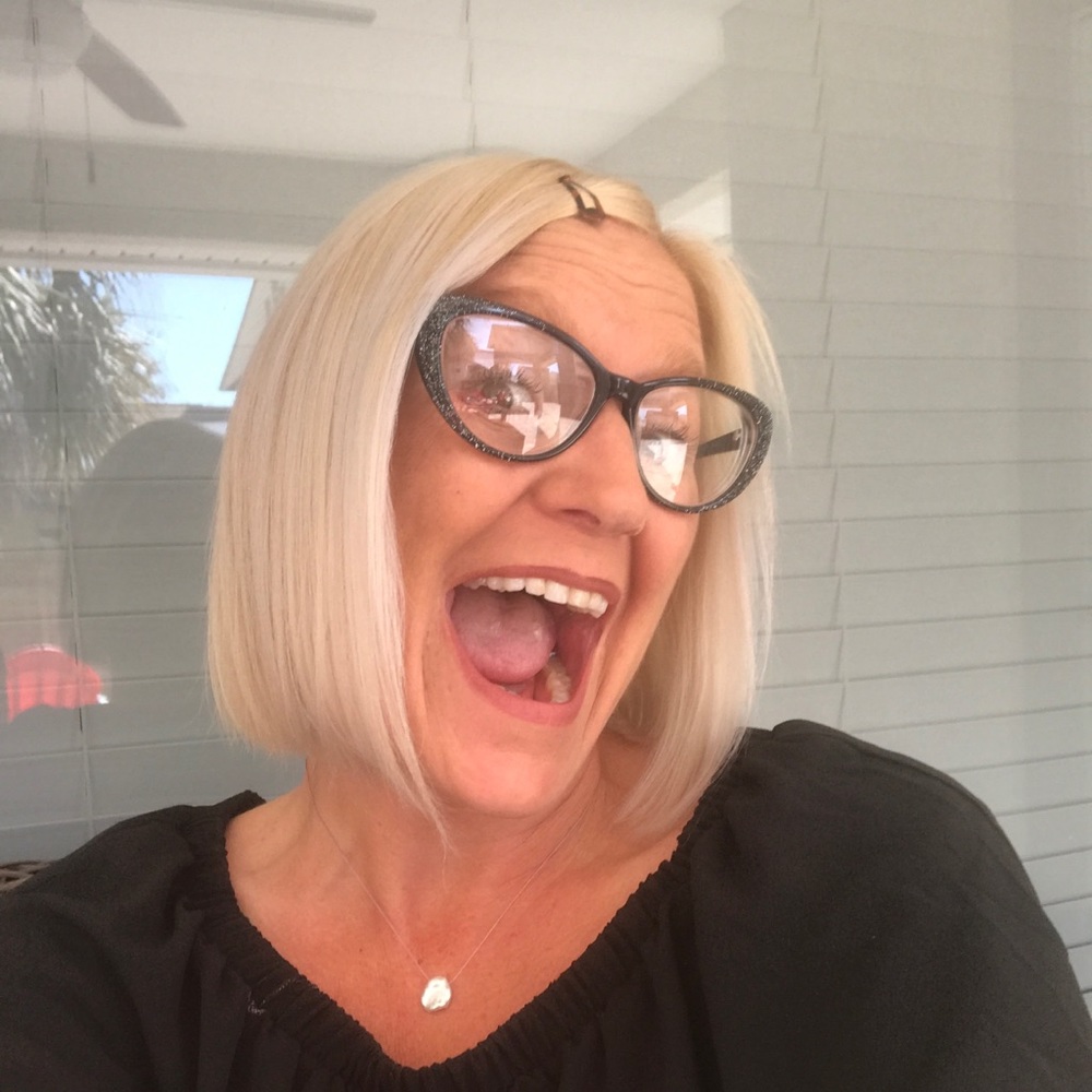 Meet your Posher, Christina